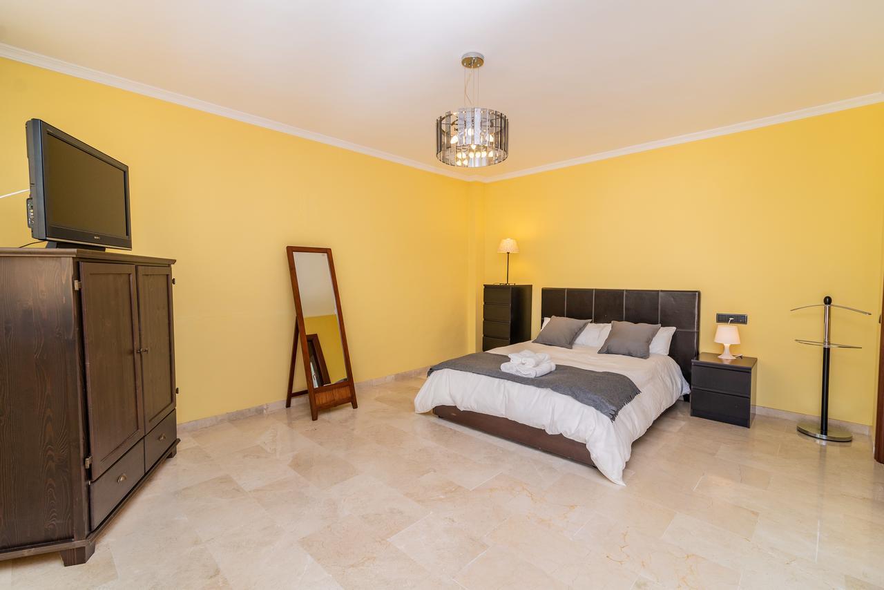 "Ample Villa At Benalmadena Coast" Exteriör bild