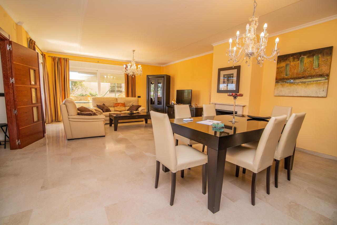 "Ample Villa At Benalmadena Coast" Exteriör bild